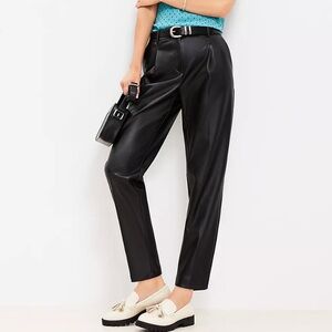 NWT LOFT Petite Pleated Tapered Black Pants in Faux Leather
